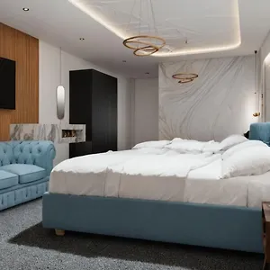 Greek House فندق
